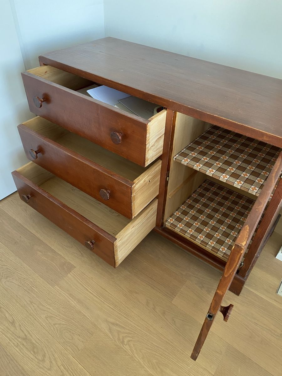 Credenze: Antikes schlichtes Sideboard aus den 30erJahren – Usato da Niederrohrdorf venduto da StefMont 2