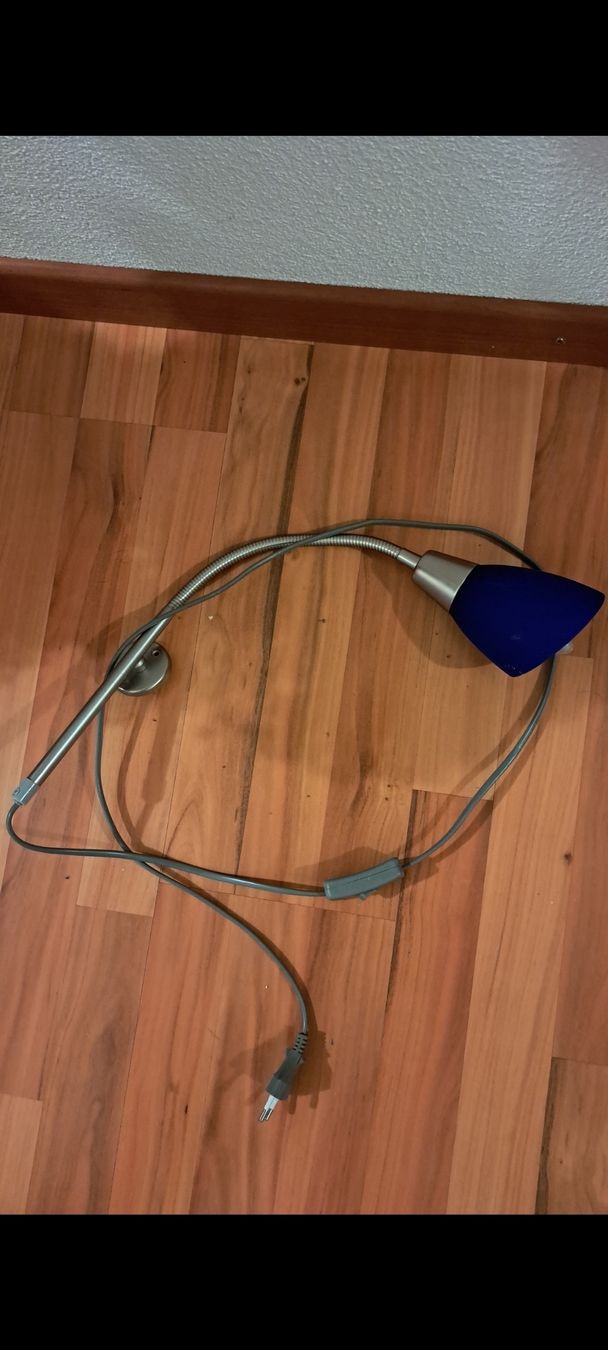 Lampade: Wandlampe blauer Schirm – Usato da Wolfenschiessen venduto da ren_j9zt