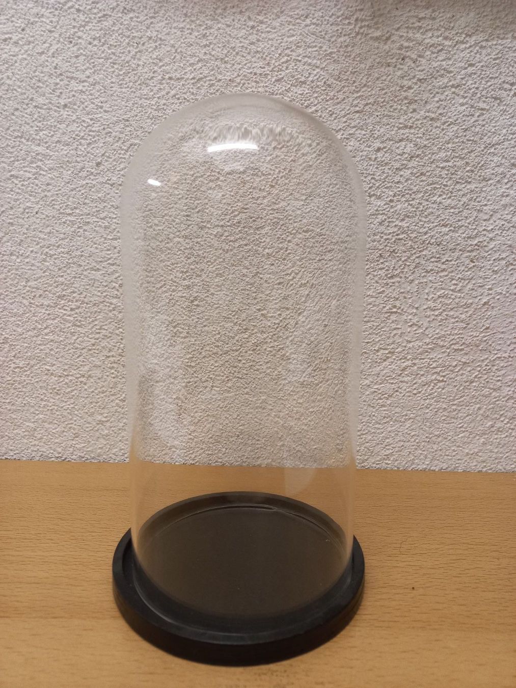 Glocken & Treicheln: Mini Glasglocke  mit Holzsockel‪ – Gebraucht aus Lugano von Montarina