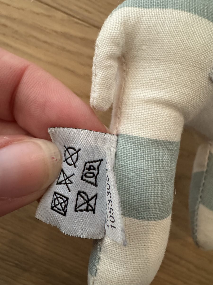 Giocattoli: Done by Deer Stofftier Giraffe mit Glocke – Usato da Küsnacht ZH venduto da ToddyGinger 1