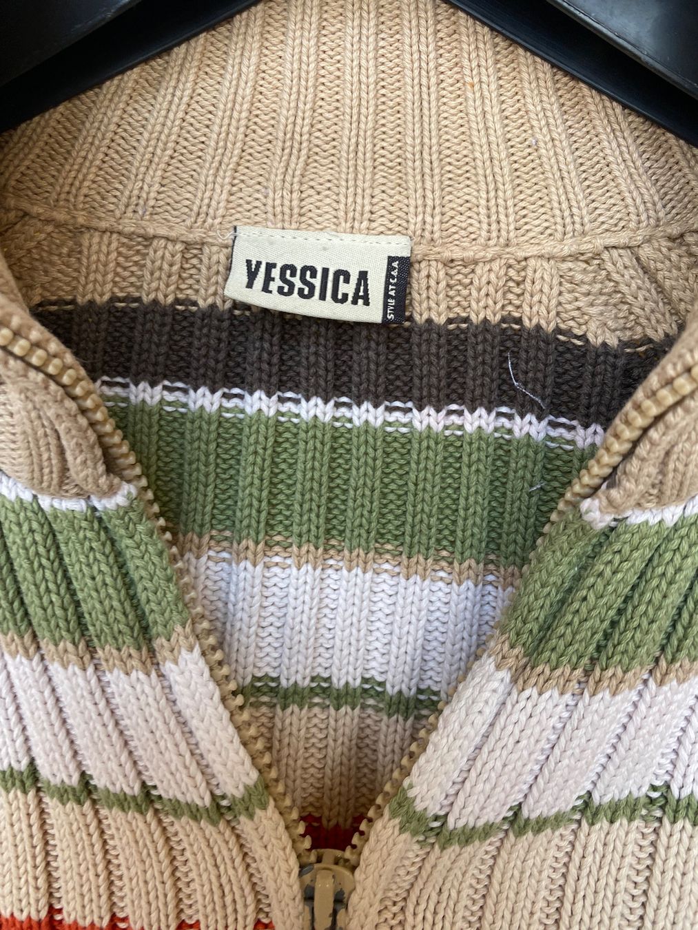 Maglioni & Felpe: Pull zippé Jessica  -Taille XL Envoi possible/Versand möglic – Usato da Belmont-sur-Lausanne venduto da chu_vxf5 2