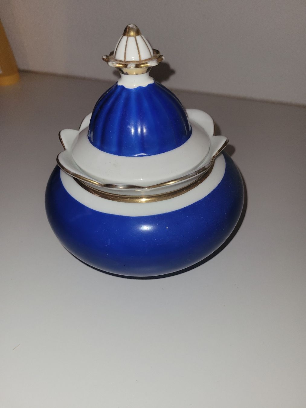 Zuckerdosen: Porzelandose – Gebraucht aus Bottenwil von dor_7r89