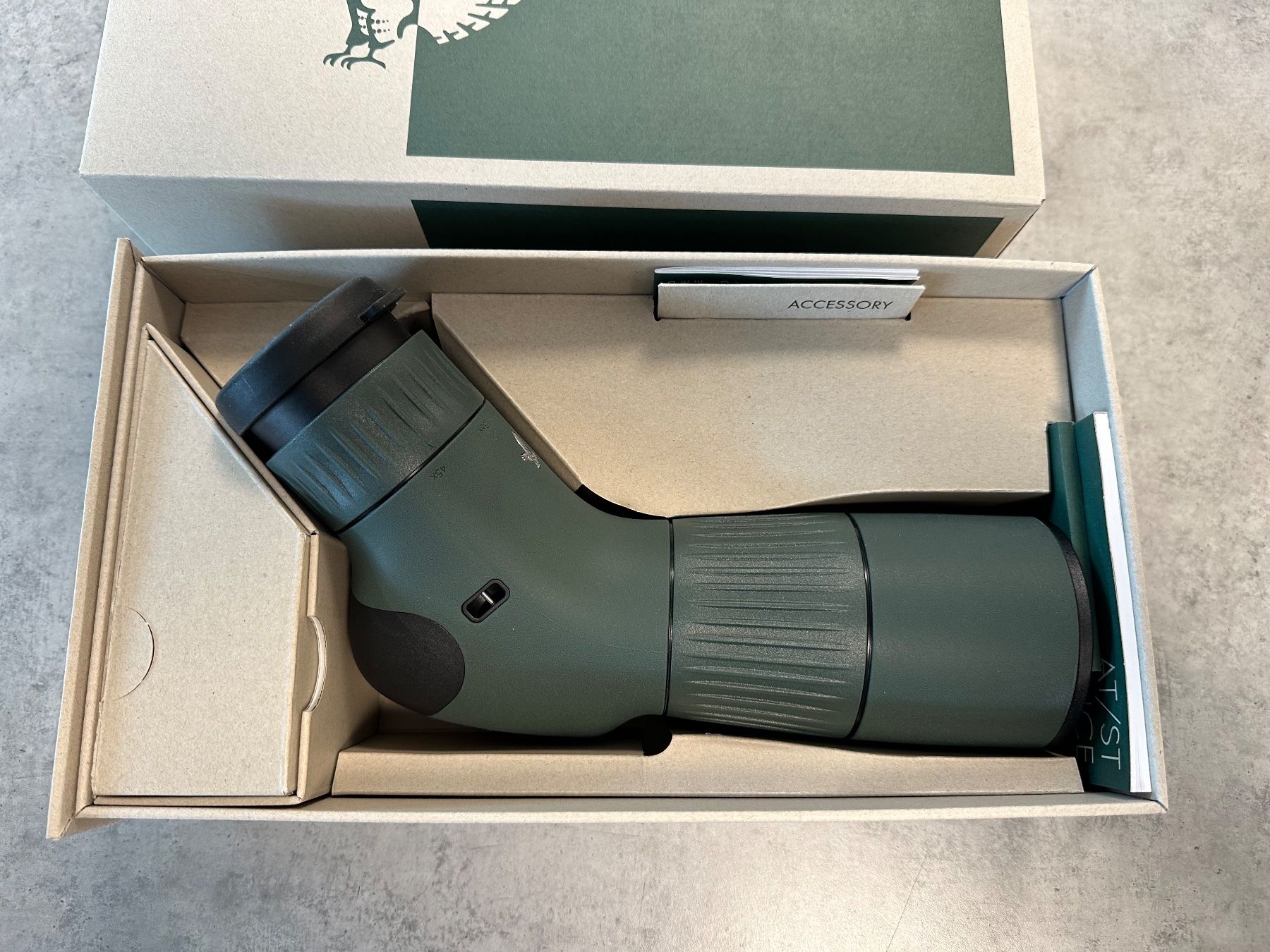 Swarovski Optik Telescopi: Swarovski Spektiv AT mit Bildstabilisator – Nuovo (secondo la descrizione) da Wolfhausen venduto da Foto-Brocki