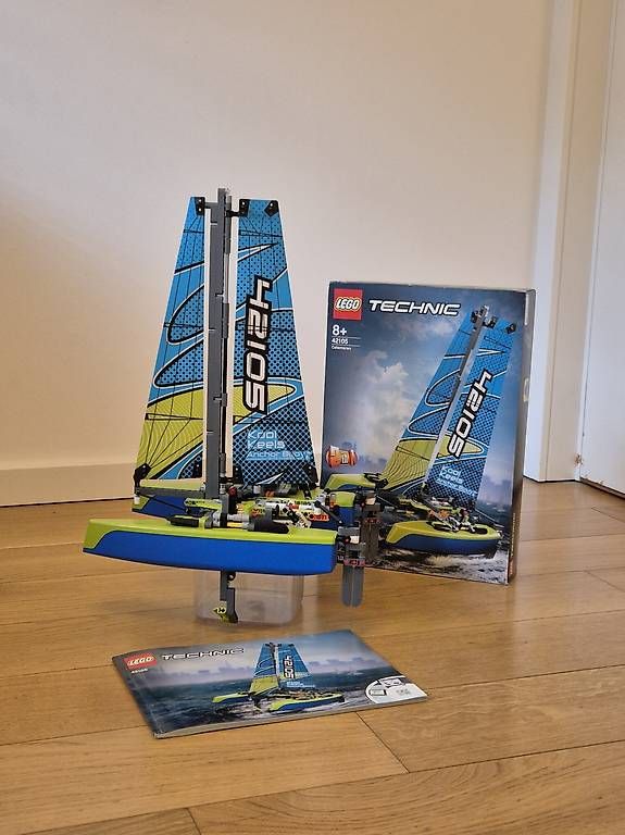 Baukästen: Lego Technic 42105 Catamaran Envoi gratuit  – Gebraucht aus Crissier von nat_cdb8