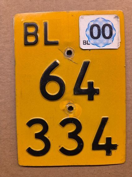 Sachs Insegne: Velonummer BL 2000 gelb Mofanummer Plaque Mofa – Usato da Schenkon venduto da Uhu007