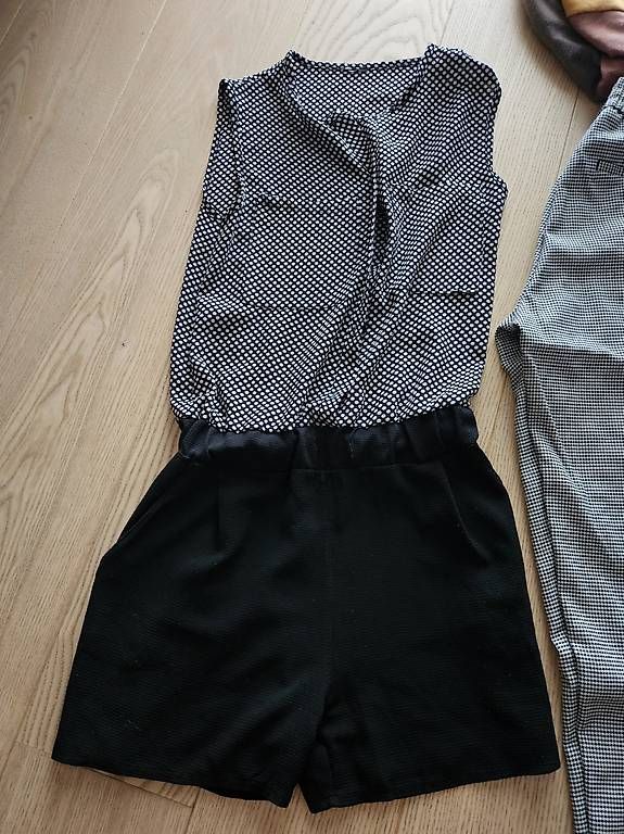 Lots de vêtements: Kleiderpaket S – D'occasion à Kiesen par Marie34 4
