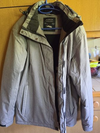 Jacke Grösse L
