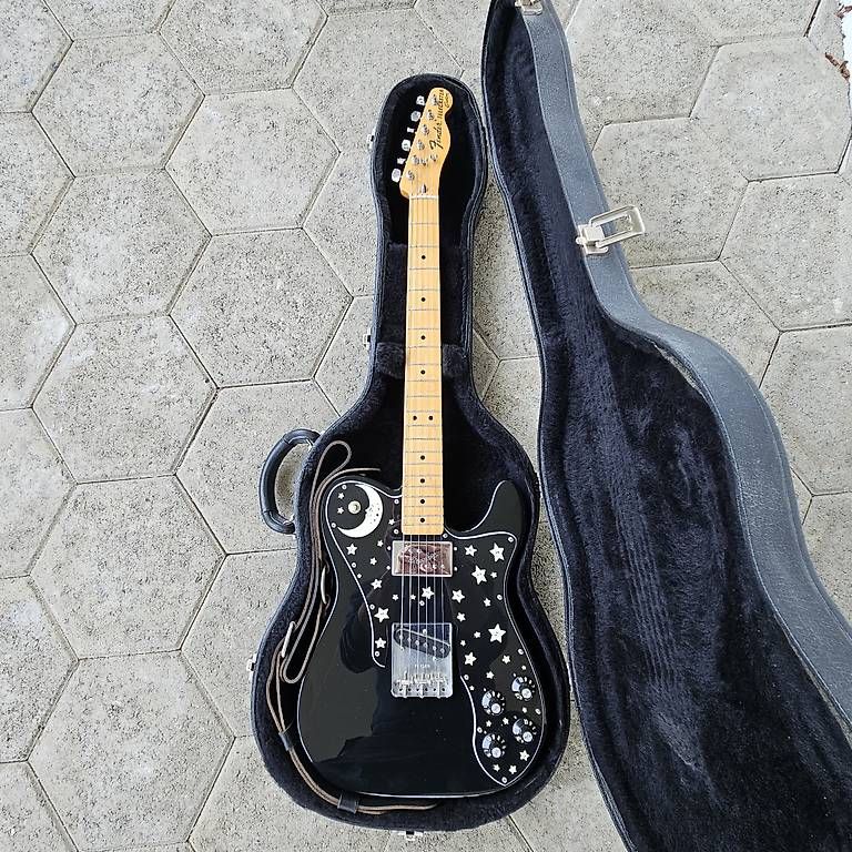 Instruments de musique: Chitarra elettrica  – D'occasion à Ascona par dan_qb5q 1