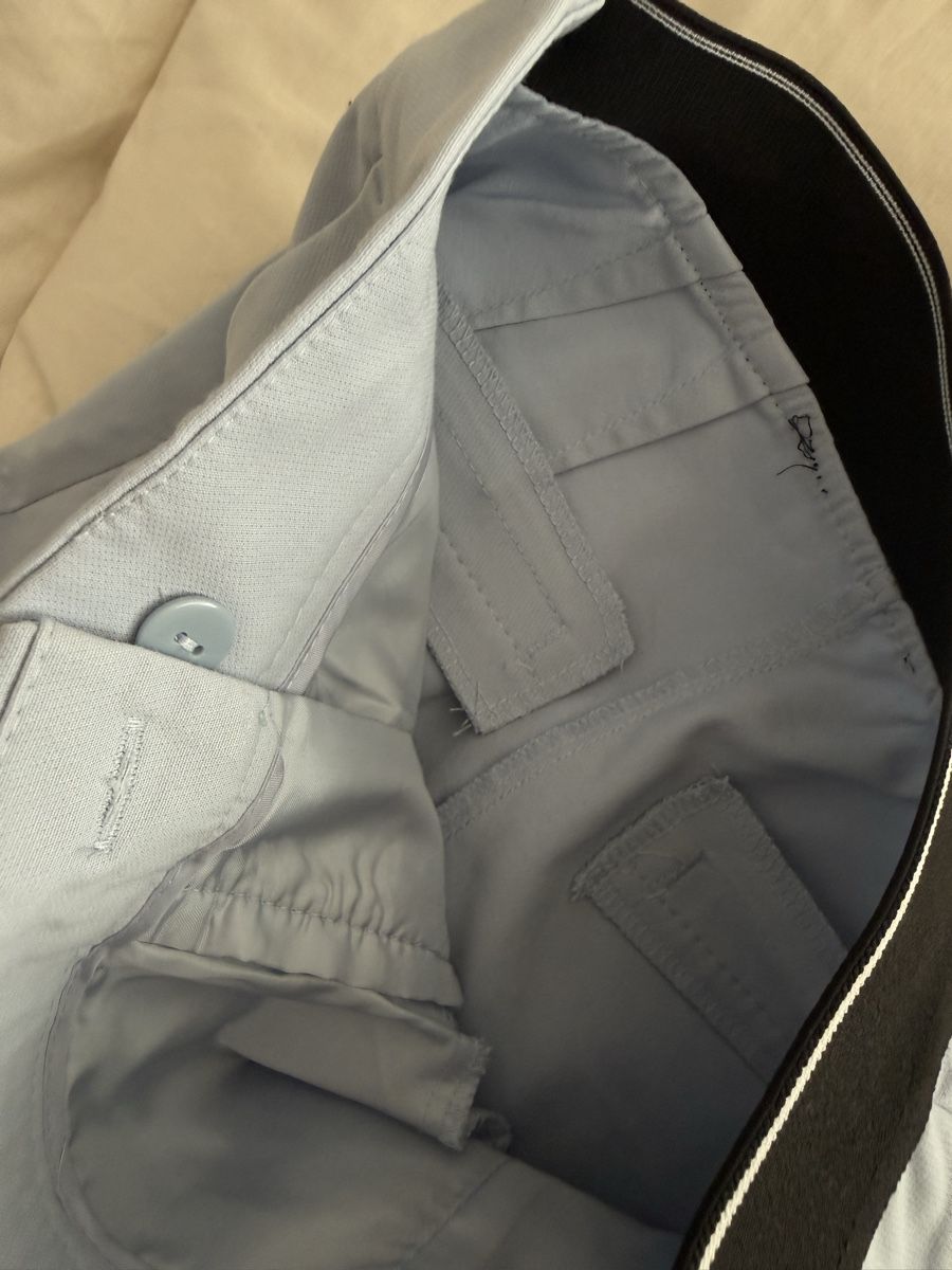Zara Pantalons: Stoffhose Gr. 34 hellblau, neu – Neuf (Voir description) à Stansstad par InStyle8 4