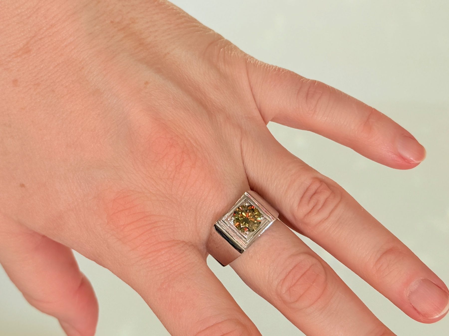 Ringe: 2.06 Ct Vvs1/+Round Brown Moissanite 61 SIZE – Neu und originalverpackt aus Genève von AWWA 7