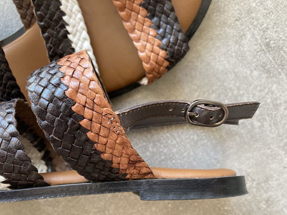 Scarpe da donna: Schöner KIWI LEDER - SANDALETTE – Usato da Nidfurn venduto da cejeisda 7