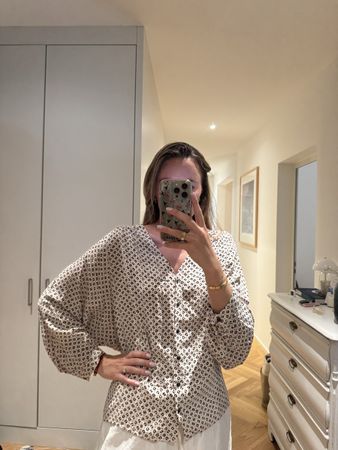Damenbluse CLAUDIE PIERLOT Paris Leo Muster Grösse S guter Z