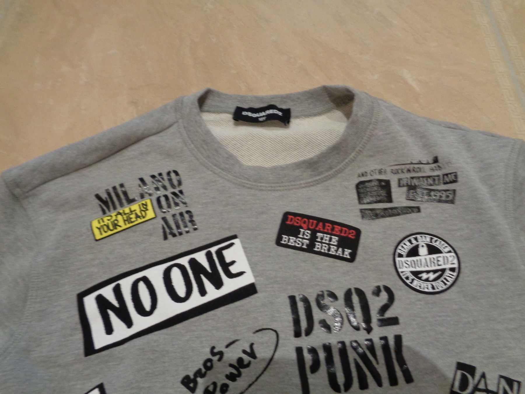 Dsquared2 Maglioni & Felpe: Dsquared2 NWT Pulli, 12J 152 NP183 Fr – Nuovo (secondo la descrizione) da Klingnau venduto da Markus14 4
