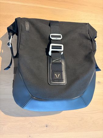 SW-Motech Legend Gear motorcycle bag