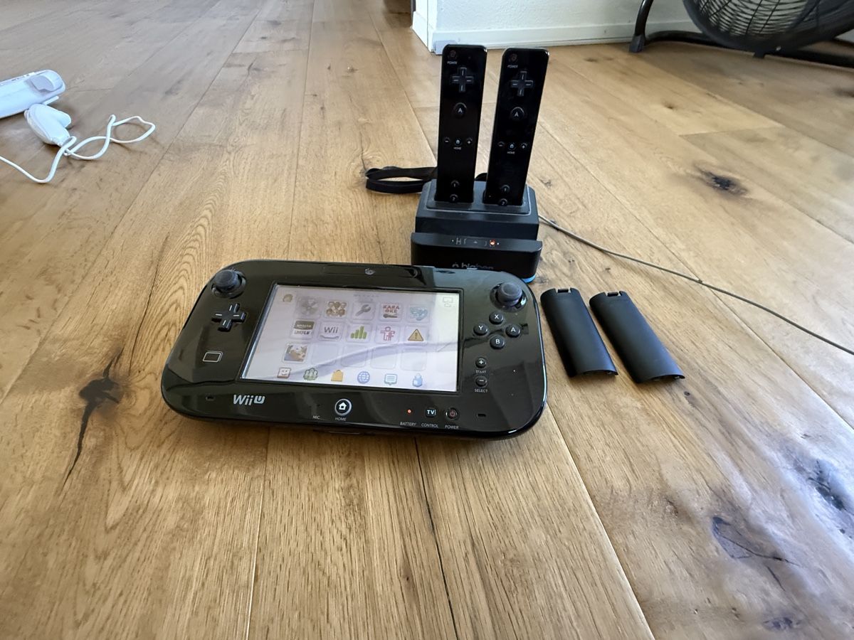 Nintendo Consoles: Wii U 32GB – D'occasion à Alberswil par 400589611 2