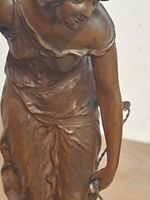 Wassertragerin Bronz Signiert  Victor Heinrich Seifert