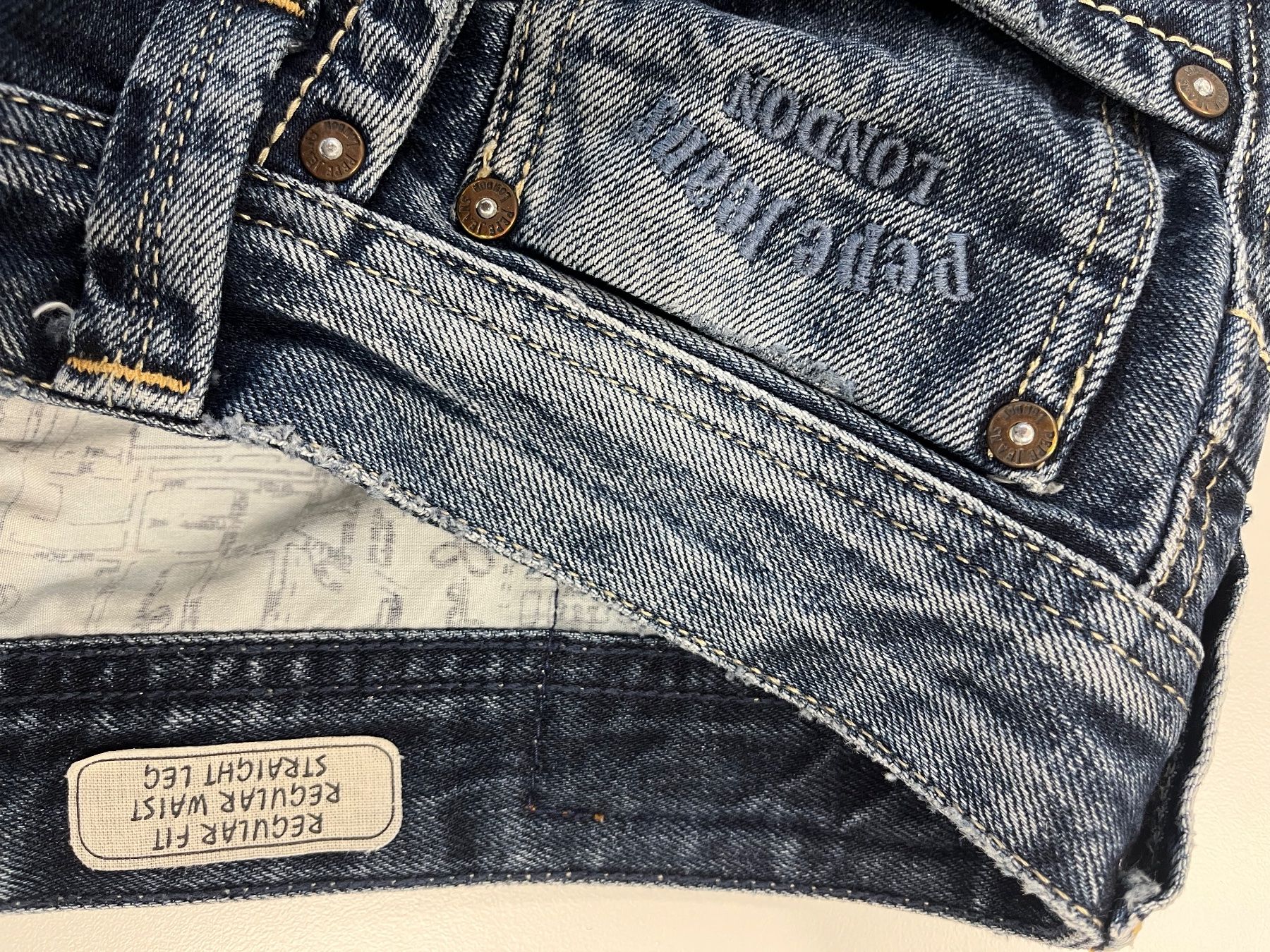 Pepe Jeans Jeans: Pepe Jeans – Usato da Gontenschwil venduto da Ewi 2