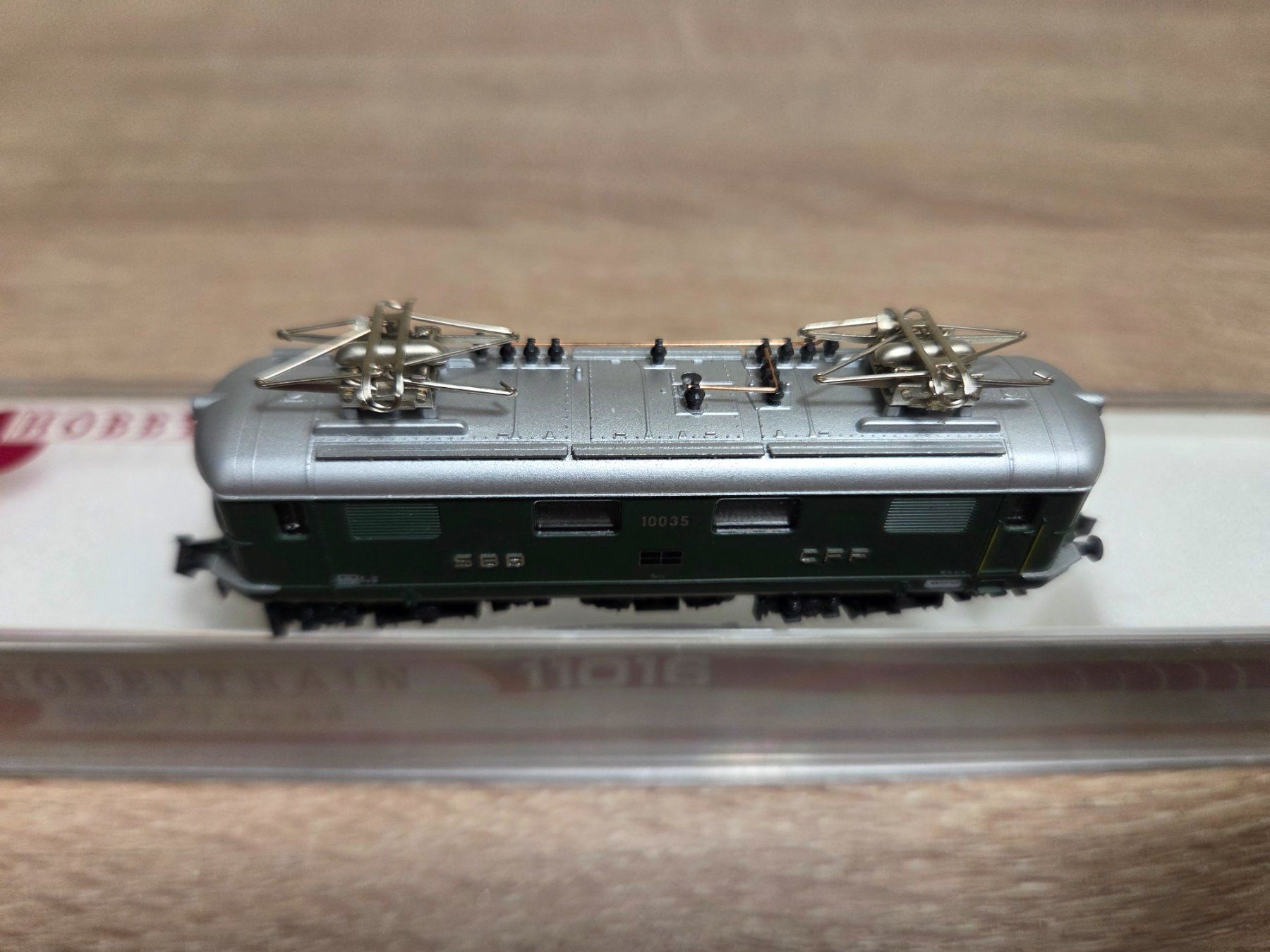 Hobbytrain Modellini di ferrovie: Hobbytrain N 11016 E-Lok 10035 SBB – Usato da St-Aubin-Sauges venduto da Lo_Go 4