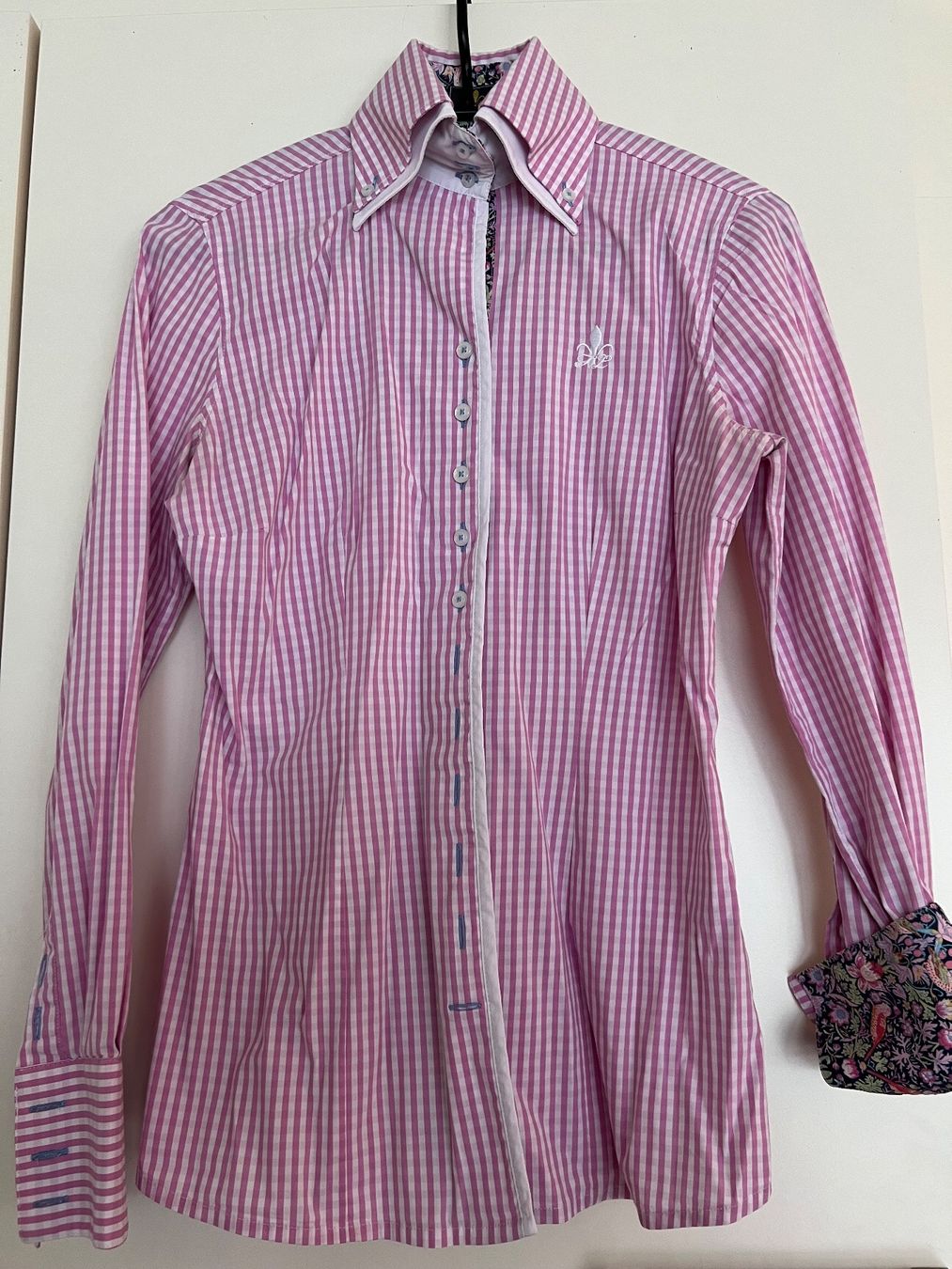 Blusen: Elegante Damenbluse rosa Gr. 36 Mustermix – Gebraucht aus Oberglatt ZH von lar_2nv2