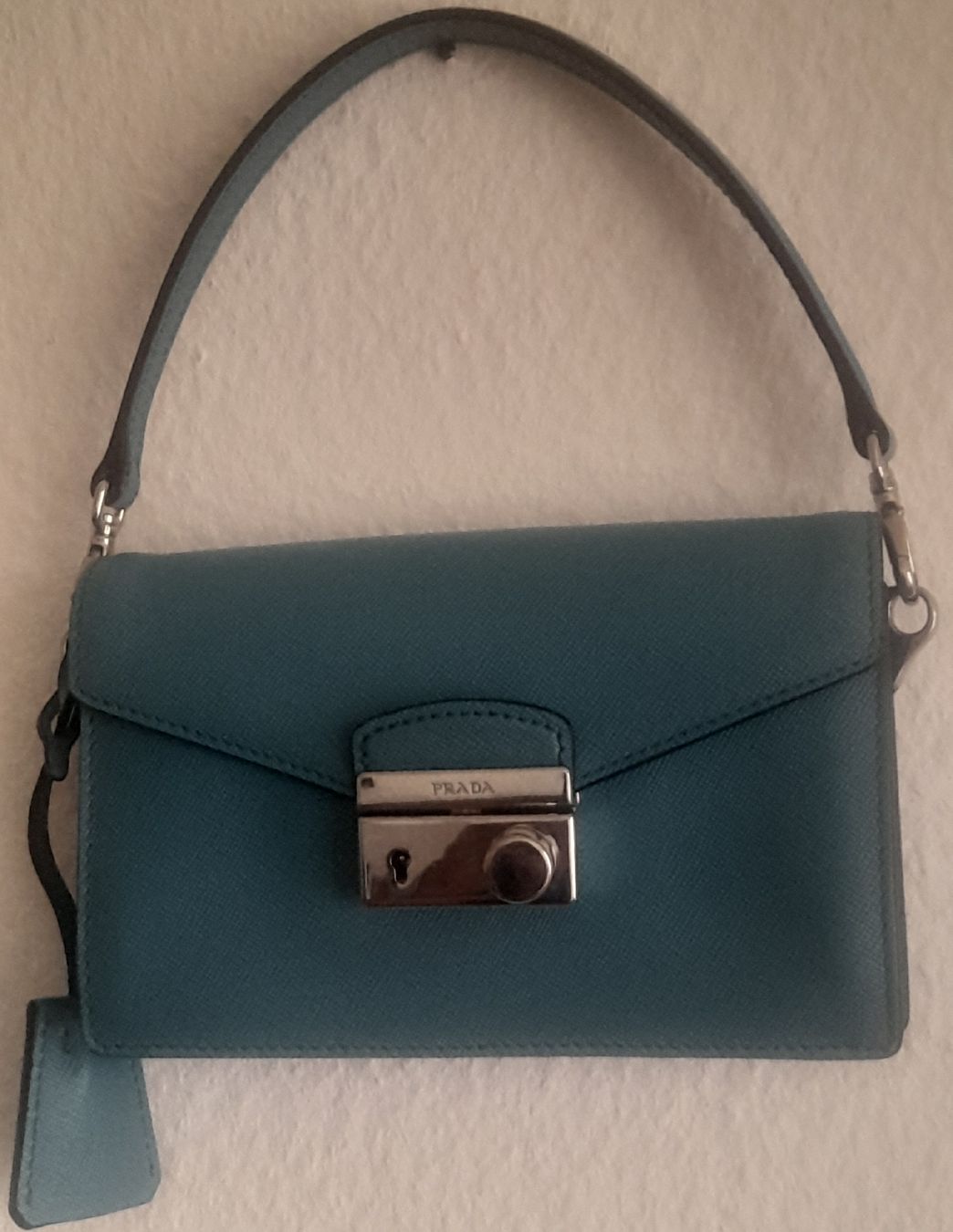 Borse da donna: Sac PRADA, en cuir bleu.  – Usato da Lausanne venduto da Glam-Luxe 5