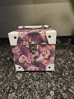 Schöner Schminkkoffer mit Blumenmuster, Marke: Inglot