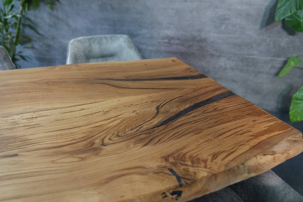 Tavoli: Esstisch aus Eiche massiv - Naturholz mit Charakter – Usato da Walchwil venduto da Swissdesign_Haag 6