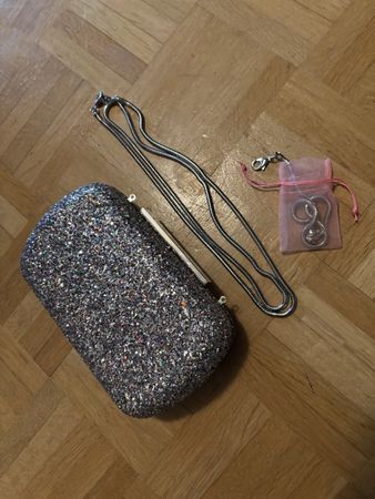 Parfois Glitzer Clutch mit 2 Kettchen
