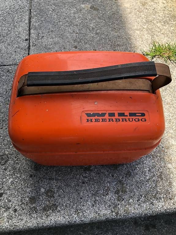 Misurare: Nivellierinstrument Wild mit Alustativ – Usato da Subingen venduto da baggertoy
