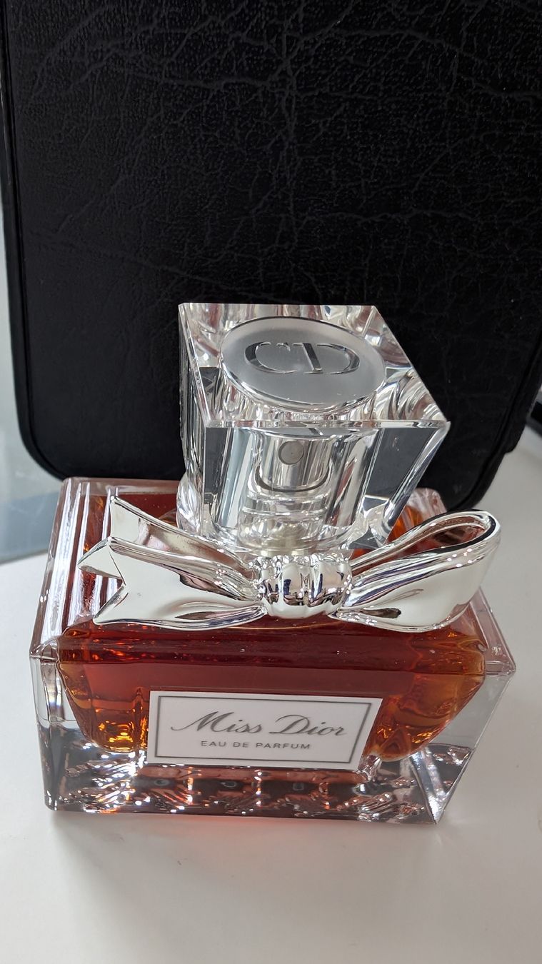 Dior Parfum & Eau de Toilette: Parfum Dior – Neu (gemäss Beschreibung) aus Bernex von Natalys 1