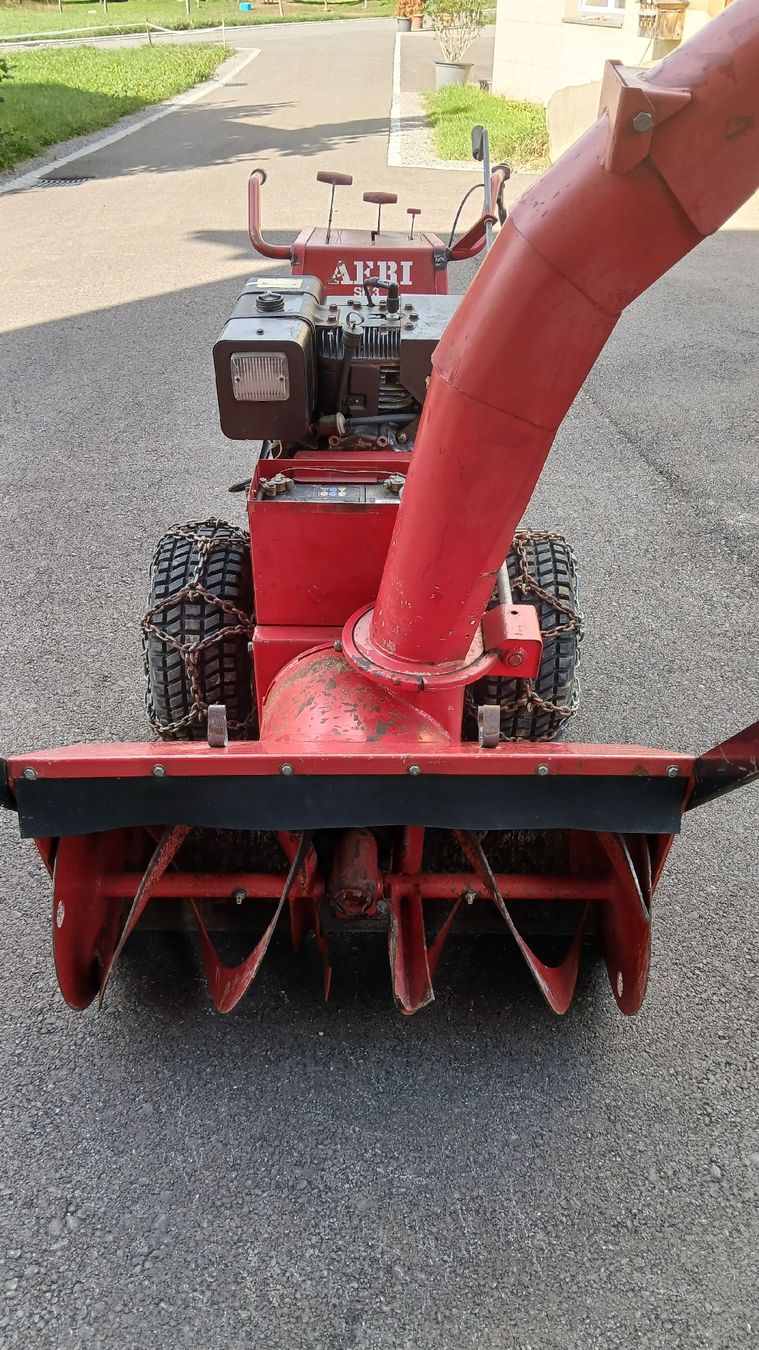 Aebi Schneeräumung: Aebi SF 3 Schneefräse – Gebraucht aus Wattwil von Flugplatzmuser9630 1