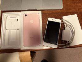 Apple iPhone 7 32 GB Roségold – sehr guter Zustand + Zubehör
