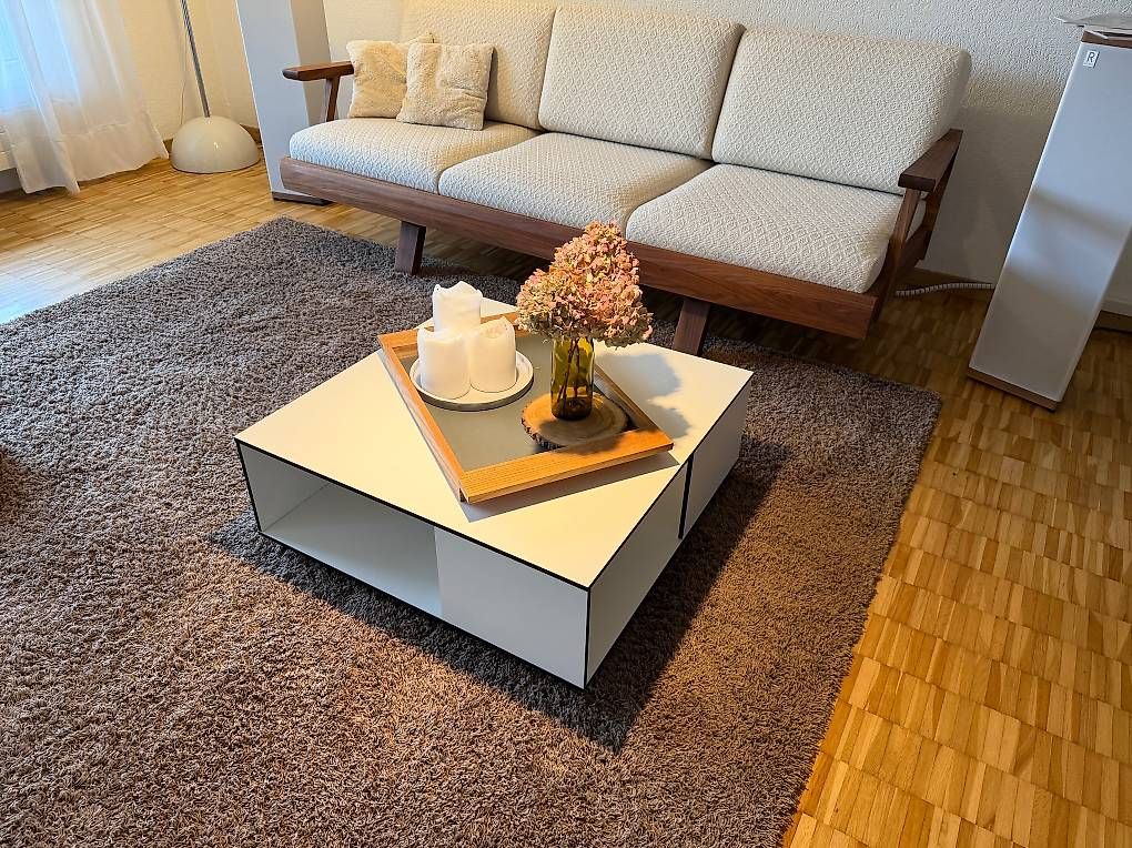 Tavoli: Sanktjohanser Salontisch flat – Usato da Uster venduto da j-loop 4