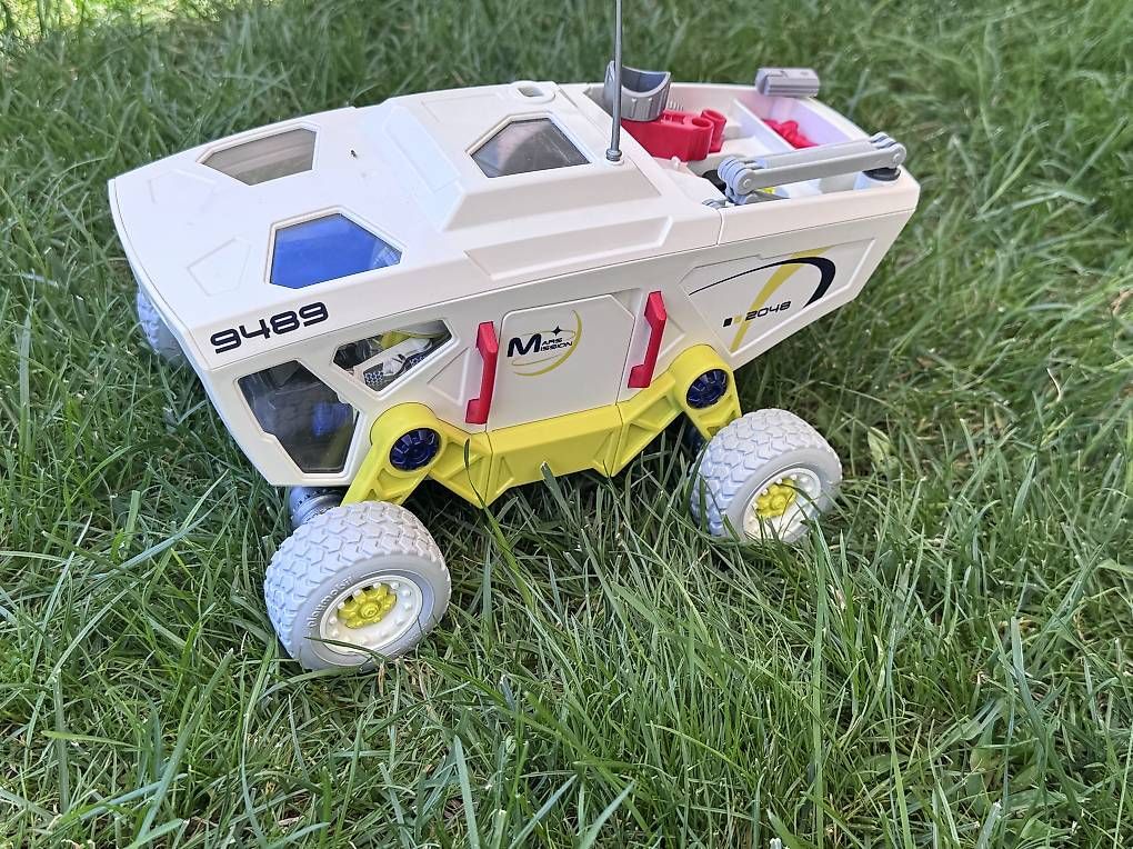 Jouets: Véhicule de reconnaissance spatiale Playmobil  – D'occasion à Troinex par Steph_muller
