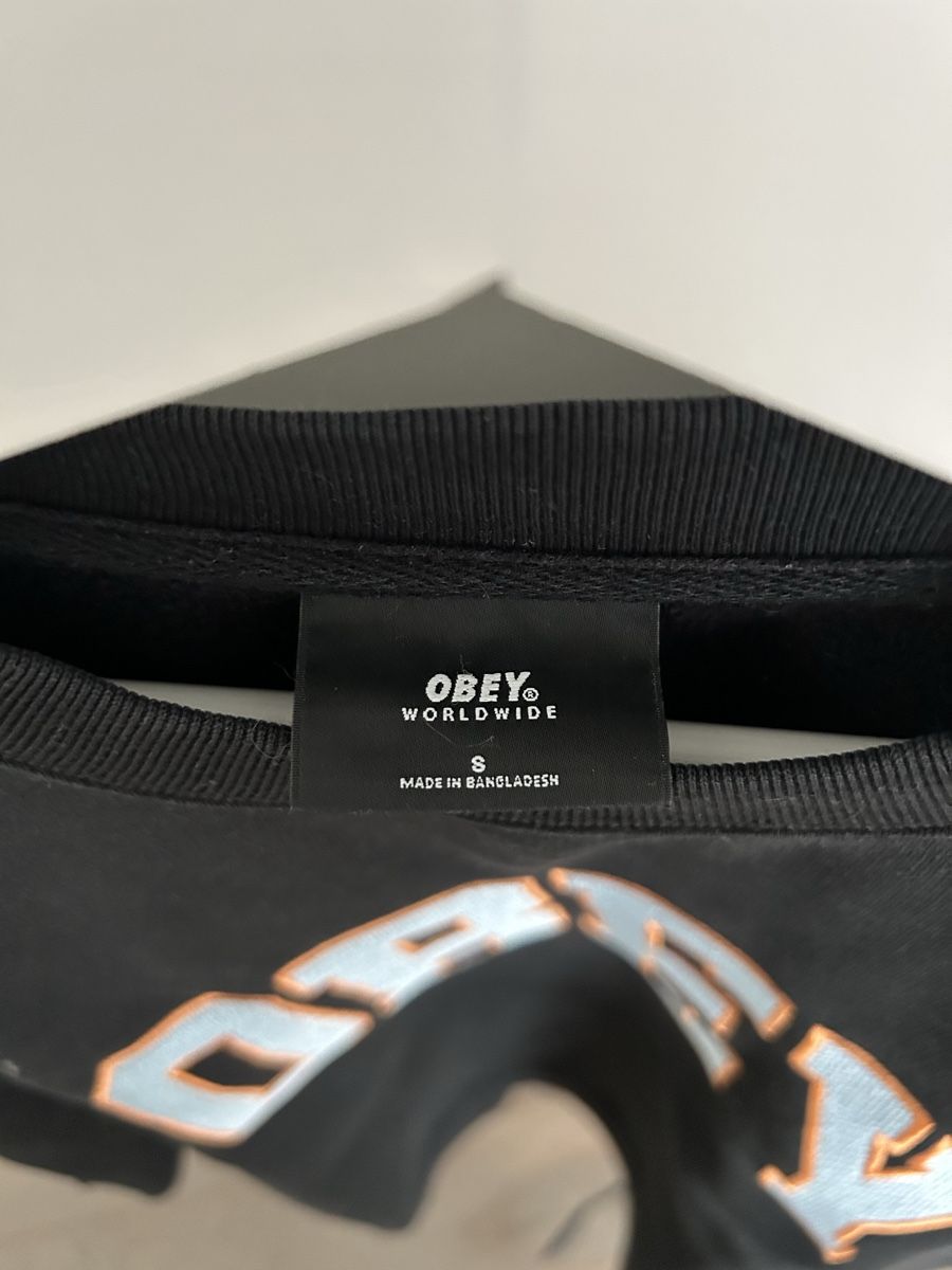 Obey Maglioni & Felpe: Black Obey Hoodie – Usato da Baar venduto da sirostoecklin 1