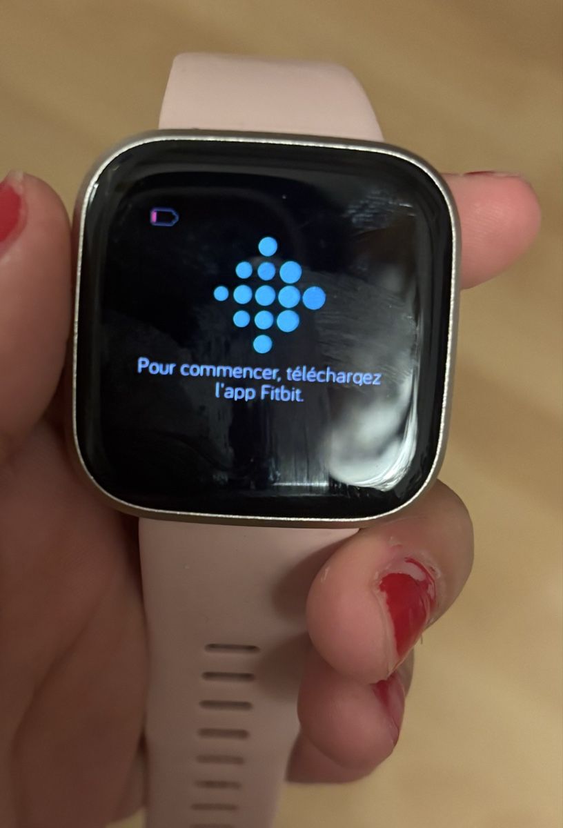 Fitbit Montres: Versa 2 à vendre rose gold – Neuf (Voir description) à Sonceboz-Sombeval par Luna_p1414