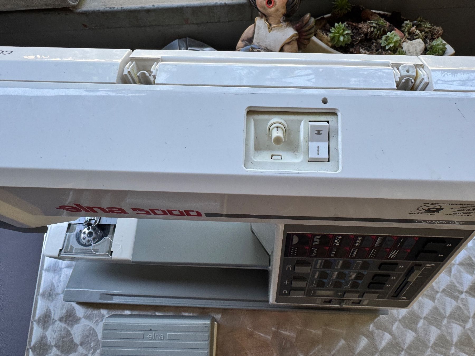 Elna Machines à coudre: Elna 5000 Computer – D'occasion à Zürich par Cibin 4