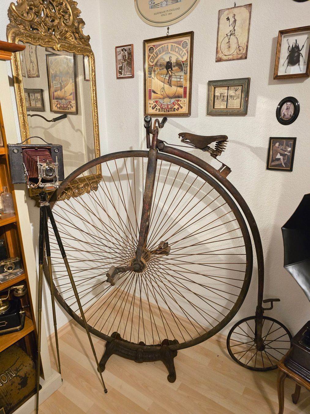 Biciclette: Antikes Hochrad um 1885 – Usato da Hüntwangen venduto da Scarciglias-Antiques 1
