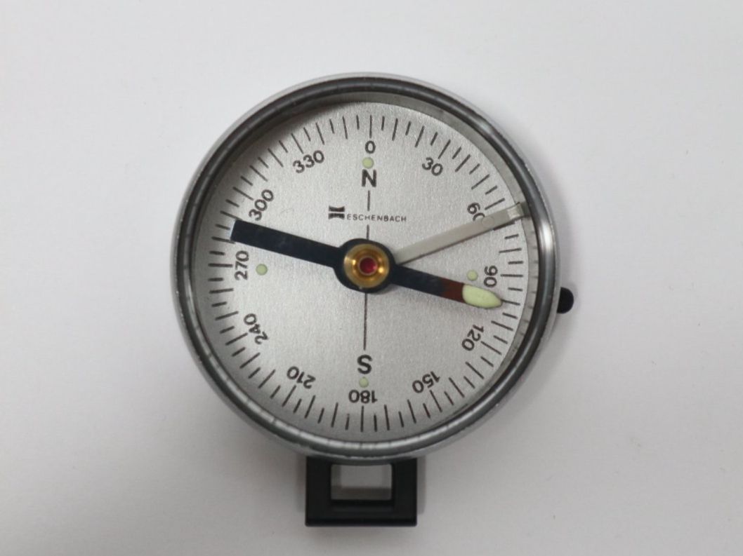 GPS & Appareils de mesure: Vintage Kompass, Eschenbach – D'occasion à Eschenbach SG par Astalavista 1