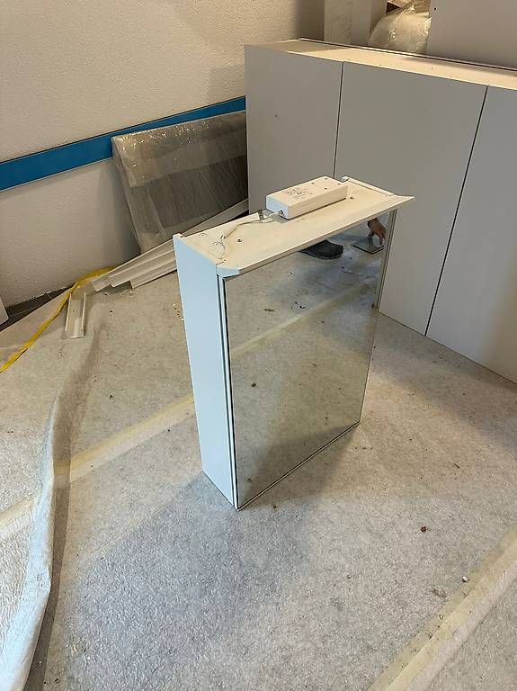 Armadietti a specchio: Spiegelschrank NEU – Usato da Aarau Rohr venduto da manon_b74 1