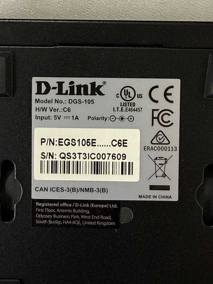 Dlink Hub & Switch: Switch D-Link 5 Ports – Usato da Schlatt ZH venduto da Flaebe 2