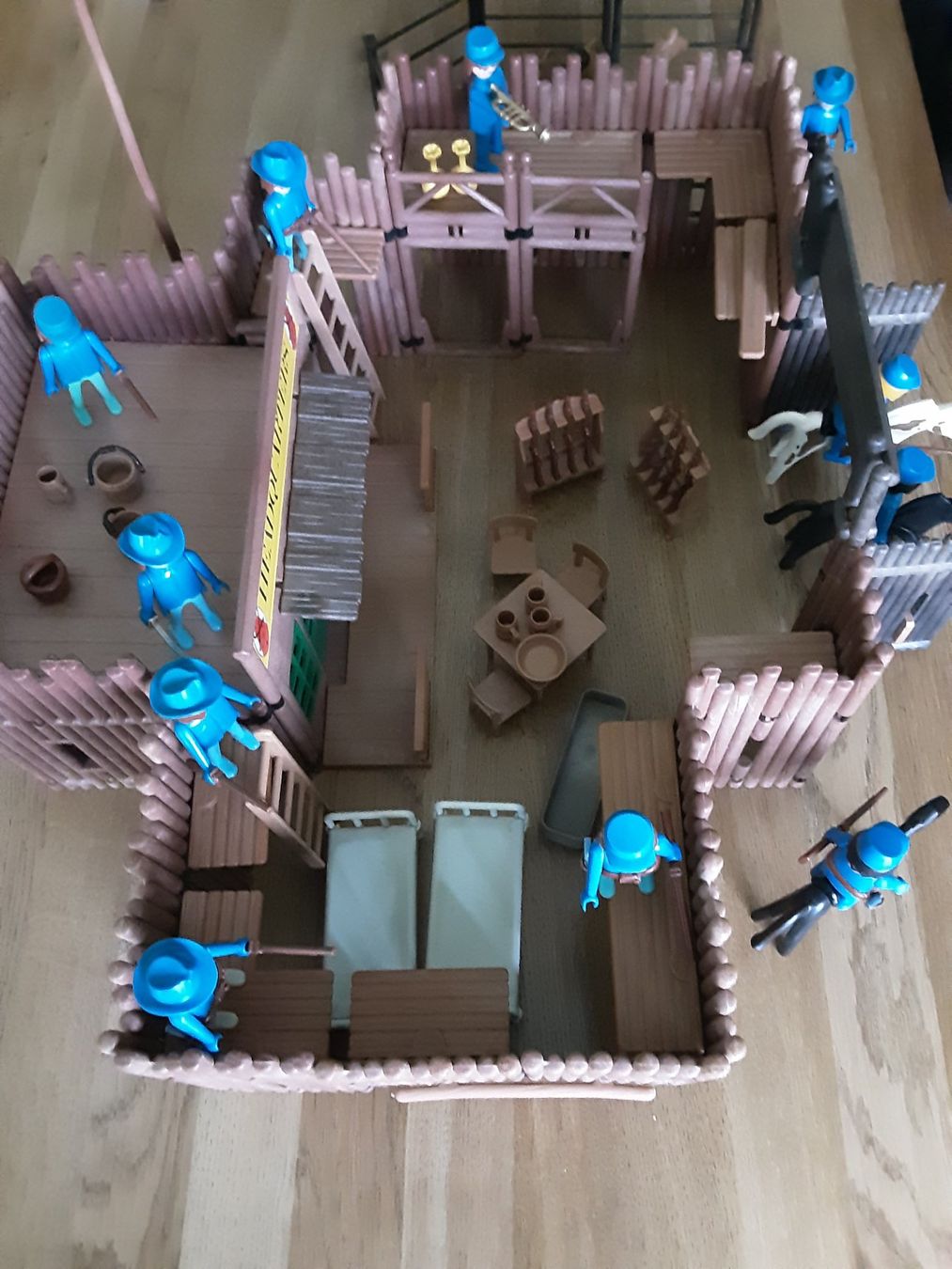 Playmobil Giocattoli: Playmobil Fort – Usato da Unterägeri venduto da KRD7 1