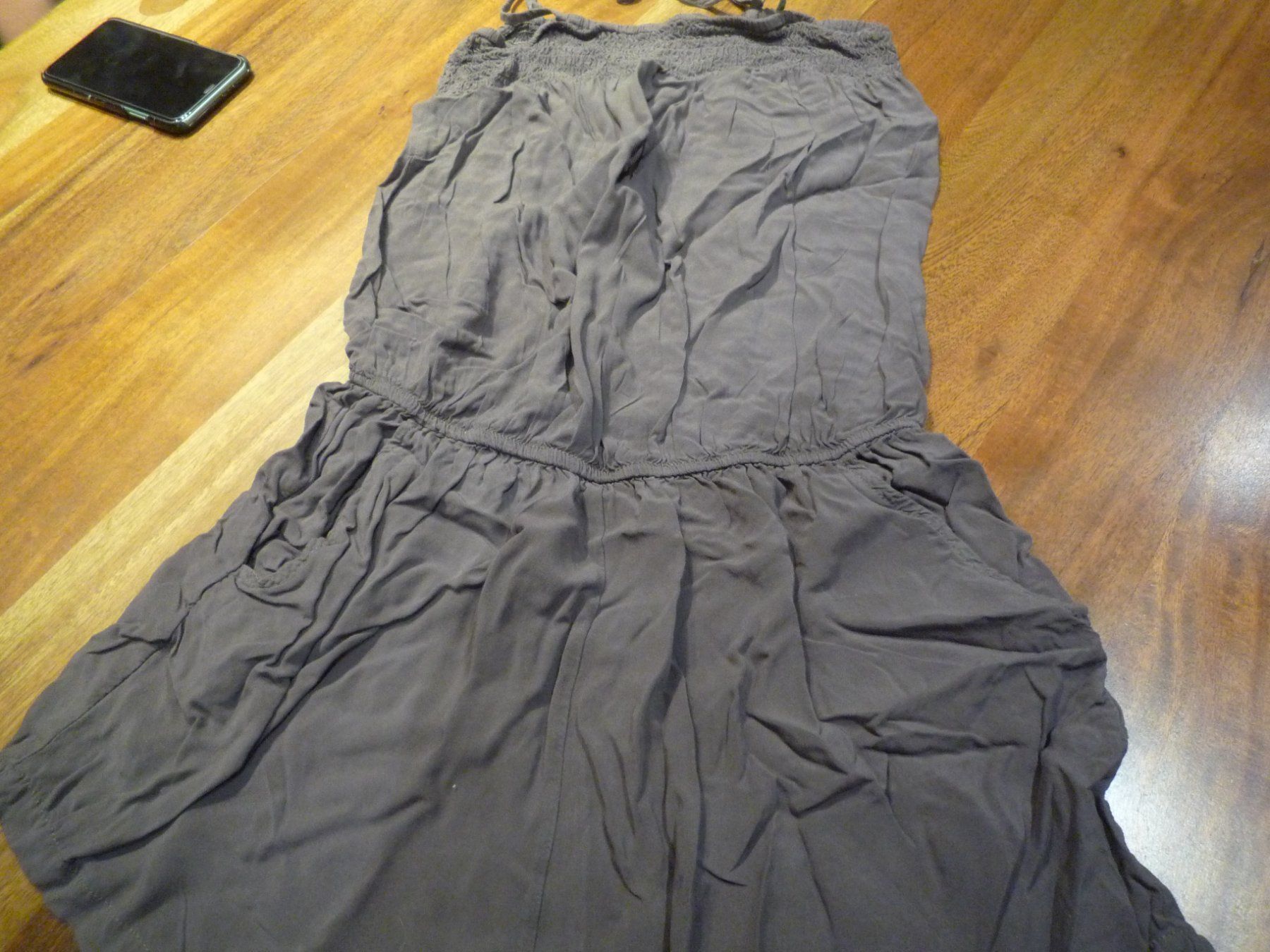 Tute: JUMPSUIT GR.S – Usato da Andwil SG venduto da schmei 1