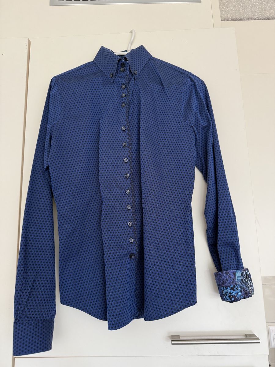 Camicette: Blaue Bluse mit Muster Gr. L – Usato da Oberglatt ZH venduto da lar_2nv2