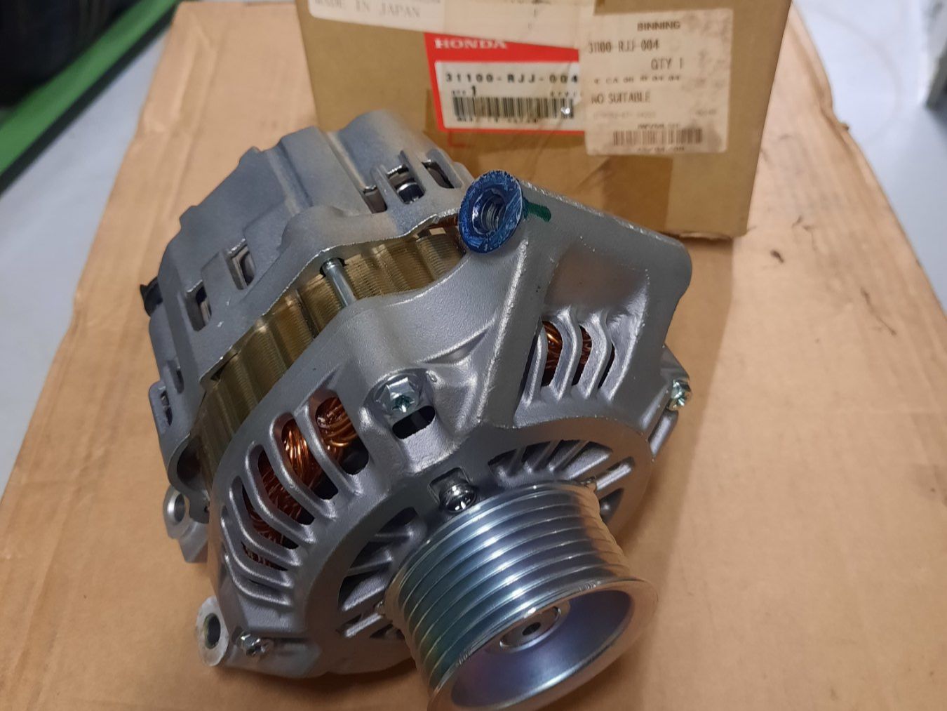 Honda Alle Autoersatzteile: Generator HONDA CR-V neu - ORIGINAL – Neu (gemäss Beschreibung) aus Thun von Jazz51
