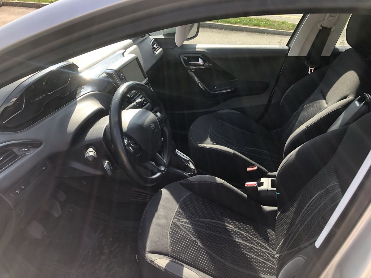 Peugeot Autos: Peugeot 208 – Gebraucht aus Lossy von Bmwpassion 7