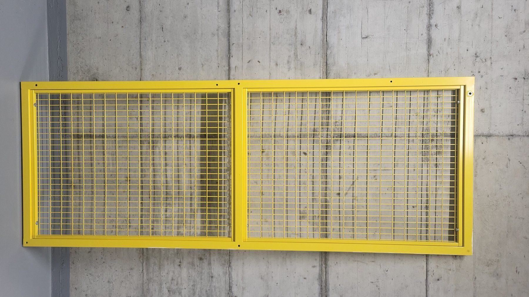 Altro: Absperrgitter in Metall gelb – Usato da Zürich venduto da kar_v26v