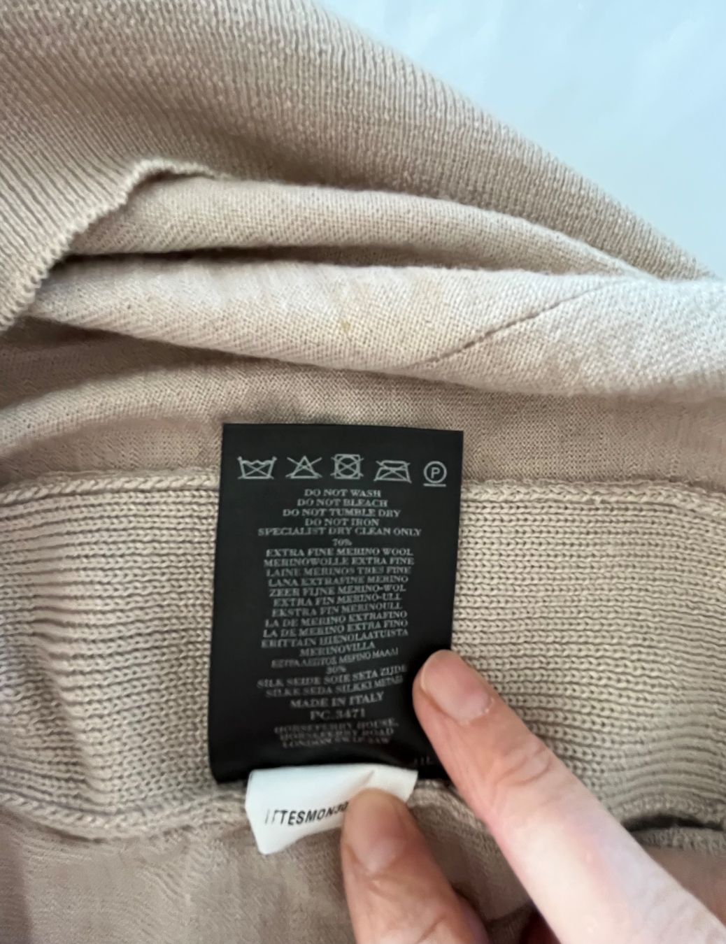 Burberry Maglioni & Felpe: Pull Burberry Prorsum taille S – Nuovo (secondo la descrizione) da Le Crêt-p-Semsales venduto da staglione69 4