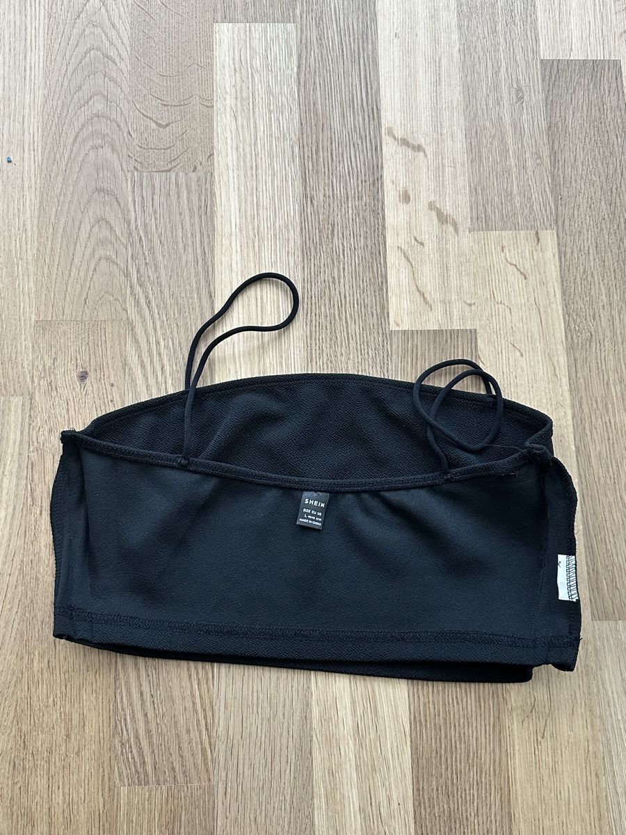 Shein Top: Black Crop Top - Size L! – Usato da Spreitenbach venduto da ali_f95q 2