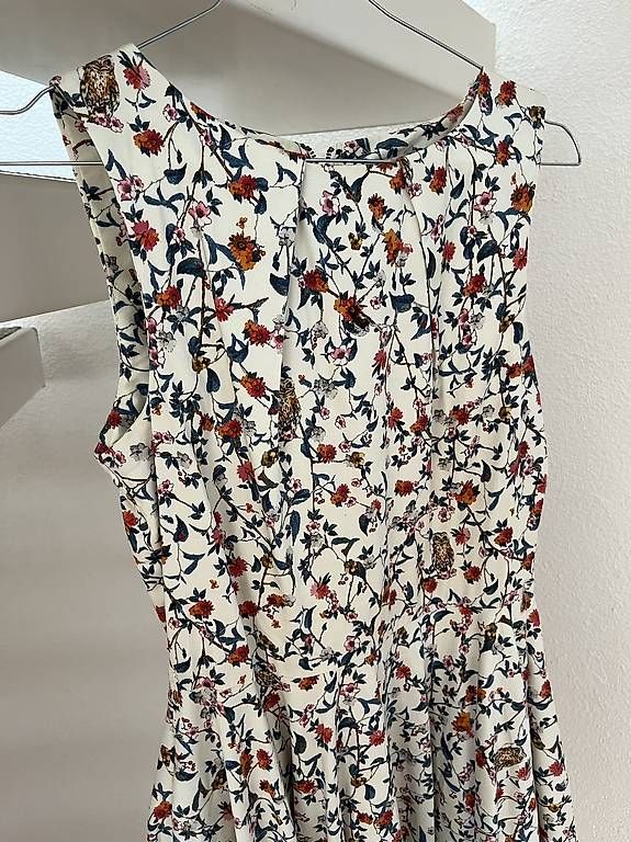 Closet London Vestiti: Closet Kleid Grösse S – Usato da Embrach venduto da Camponovos 2