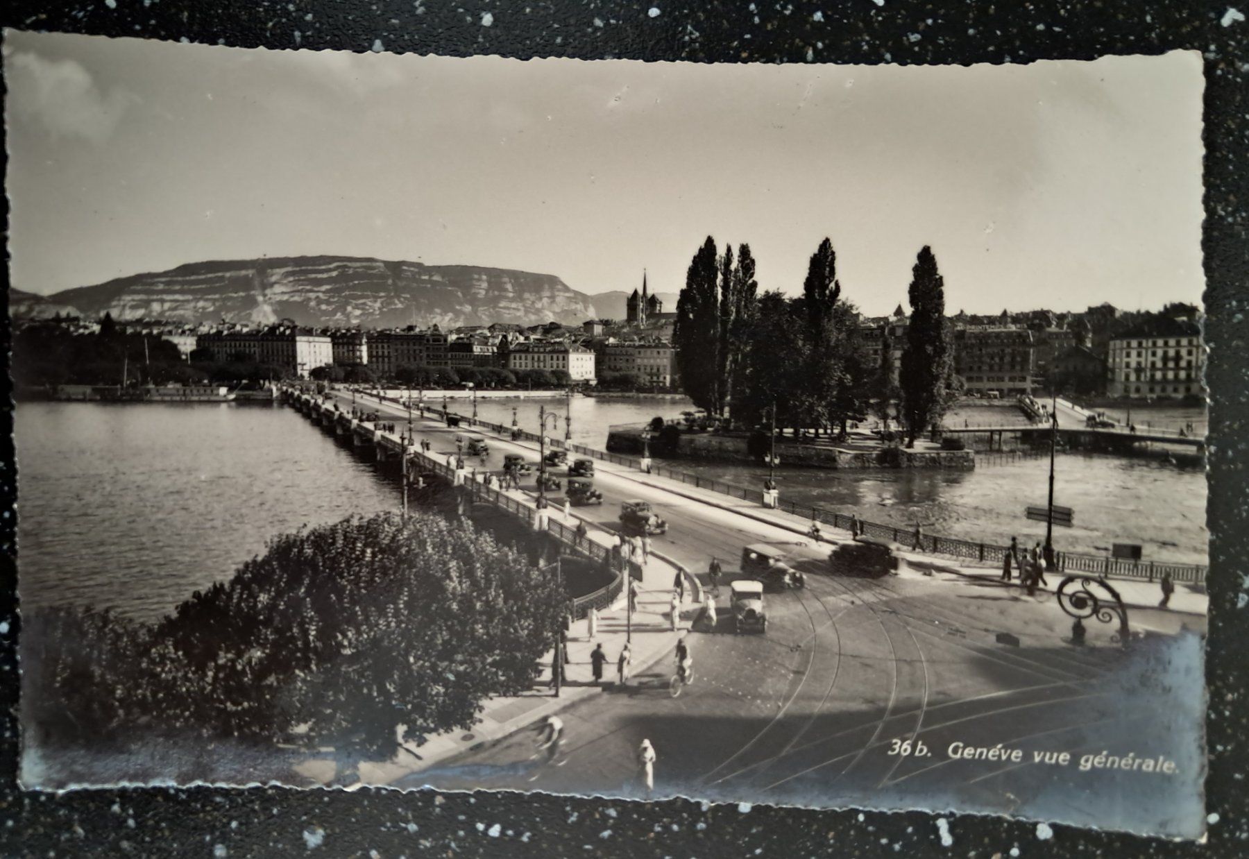 Cartoline postali: GENEVE - TRES ANIMEE - OLDTIMER – Usato da Ponto Valentino venduto da giorgia06